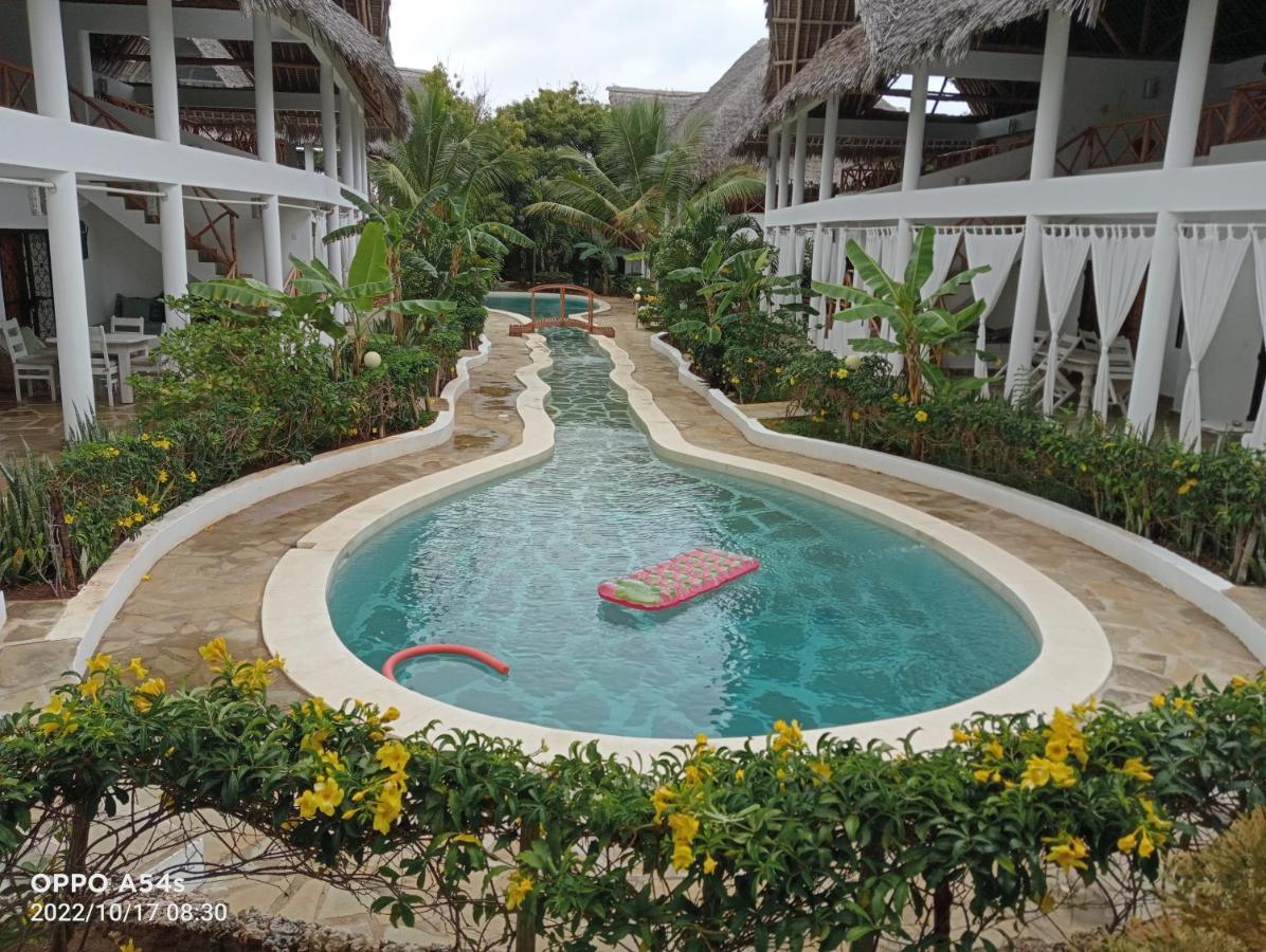 Paka House-Rafiki Village 瓦塔穆 外观 照片
