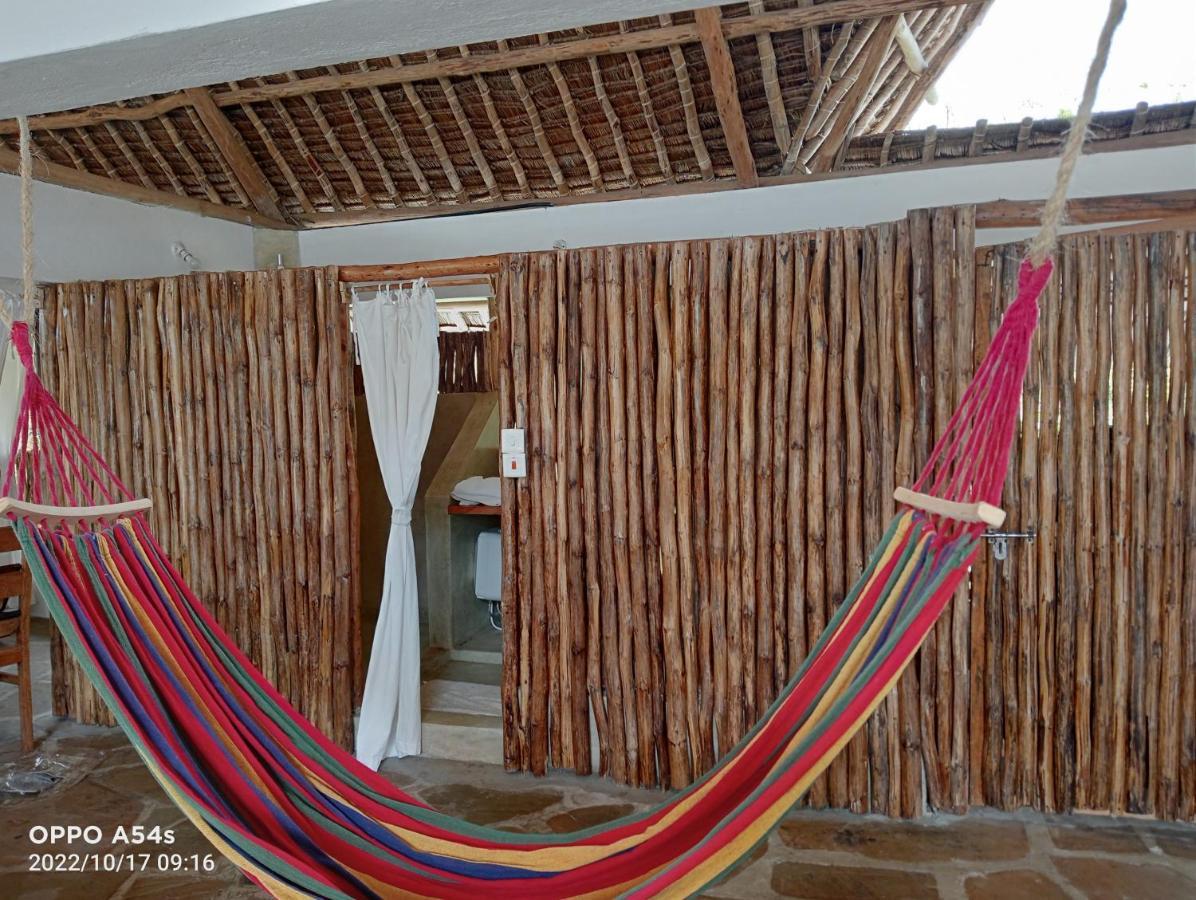 Paka House-Rafiki Village 瓦塔穆 外观 照片