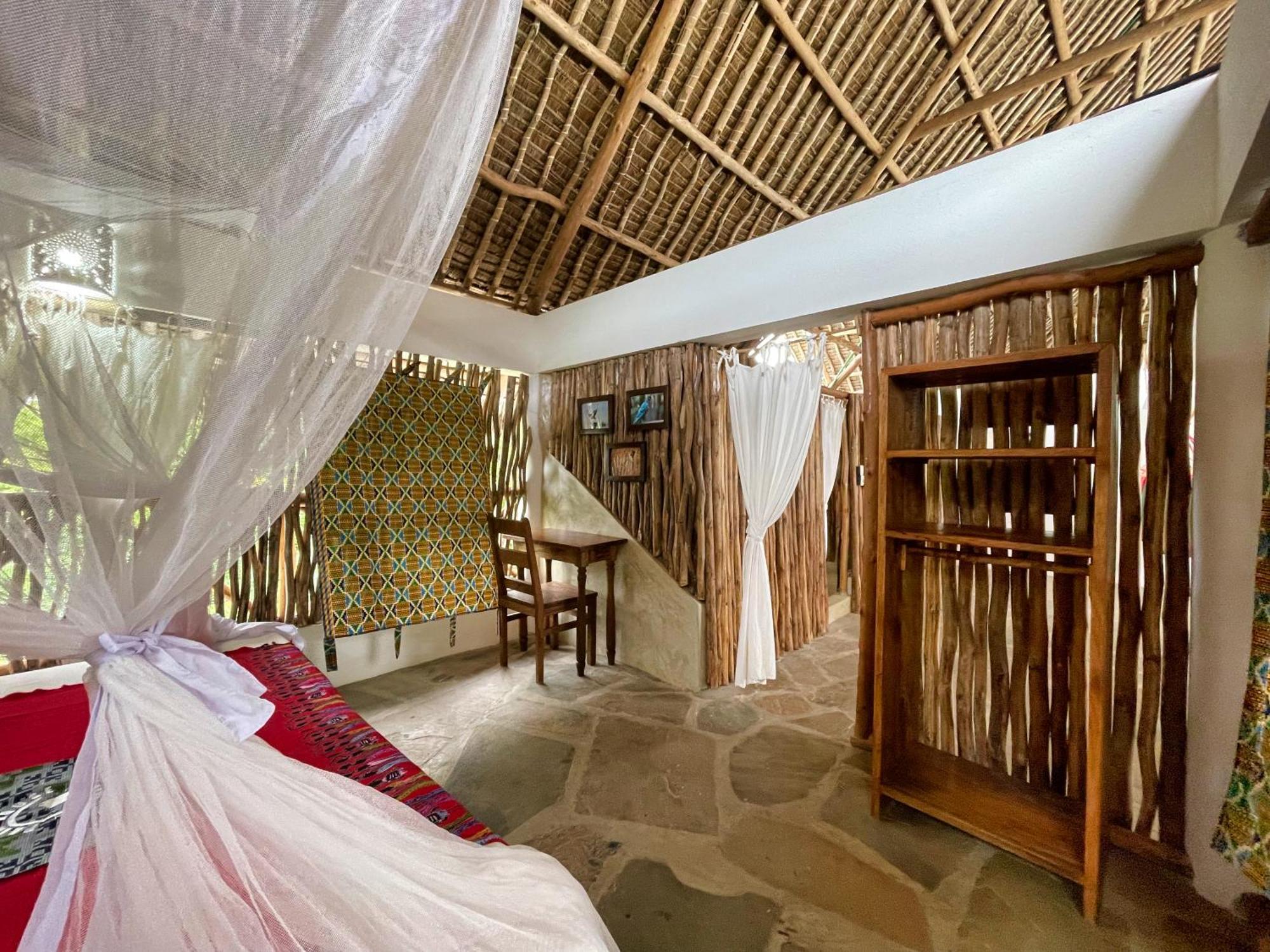 Paka House-Rafiki Village 瓦塔穆 外观 照片